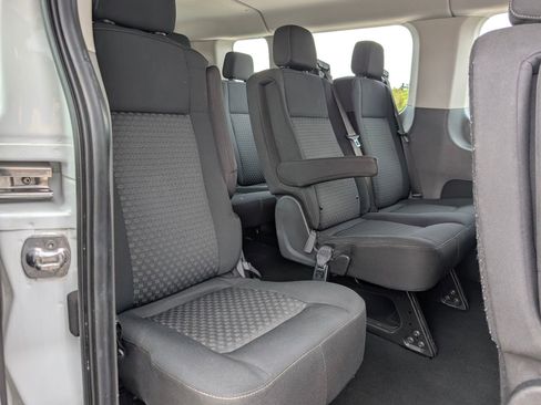 Used 2023 Ford Transit 350 XLT image 22