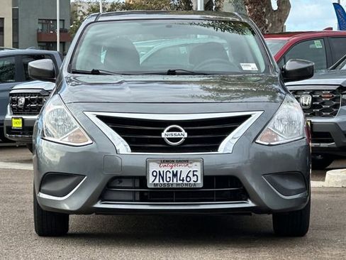 Used 2019 Nissan Versa SV image 10