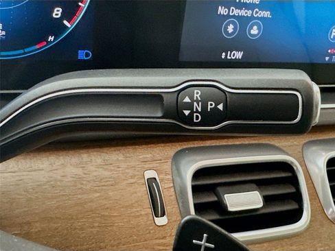 Certified 2020 Mercedes-Benz GLE 350 4MATIC image 21