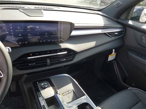 New 2026 Buick Enclave Sport Touring w/ Power Package image 27