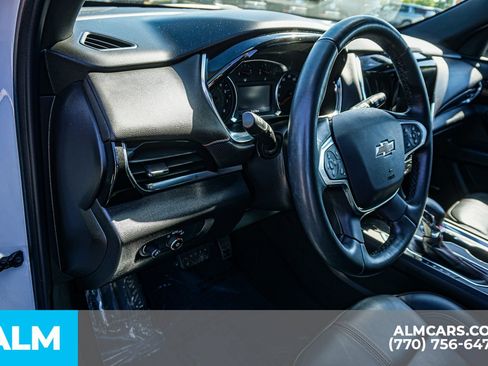 Used 2023 Chevrolet Traverse RS AWD/4WD image 39