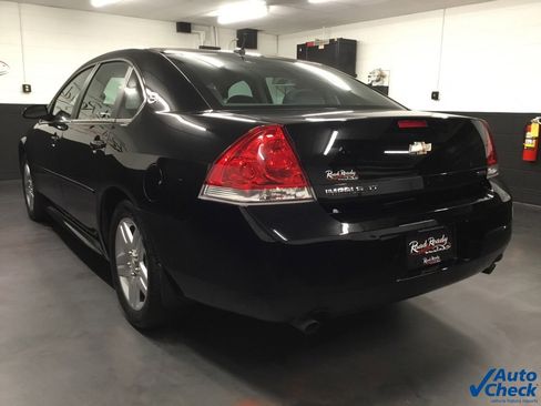 Used 2014 Chevrolet Impala LT w/ LT Sunroof Package image 8