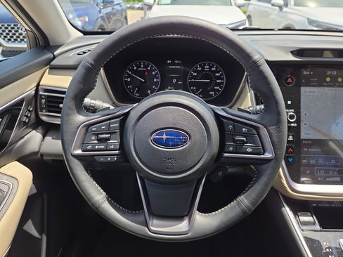 Certified 2025 Subaru Outback Limited AWD/4WD image 19