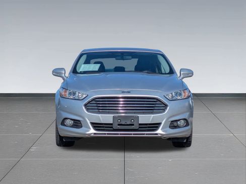 Used 2014 Ford Fusion SE w/ Equipment Group 201A image 6