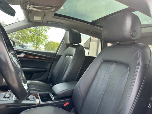 Used 2018 Audi Q5 2.0T Premium Plus AWD/4WD image 14