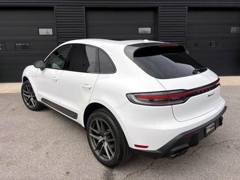 Used 2025 Porsche Macan Turbo image 3