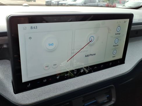 New 2026 Ford Maverick XLT w/ XLT Luxury Package AWD/4WD image 9