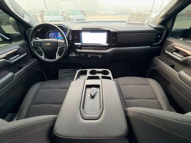 Used 2025 Chevrolet Silverado 2500 LT AWD/4WD image 31