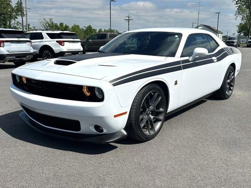 Used 2020 Dodge Challenger R/T Scat Pack RWD image 9