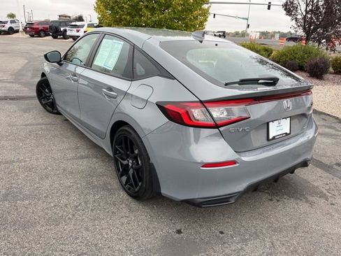 Used 2025 Honda Civic Sport image 6