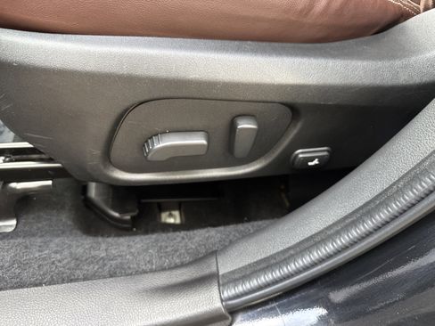 Used 2018 Subaru Forester 2.5i Touring w/ Popular Package #3B AWD/4WD image 6