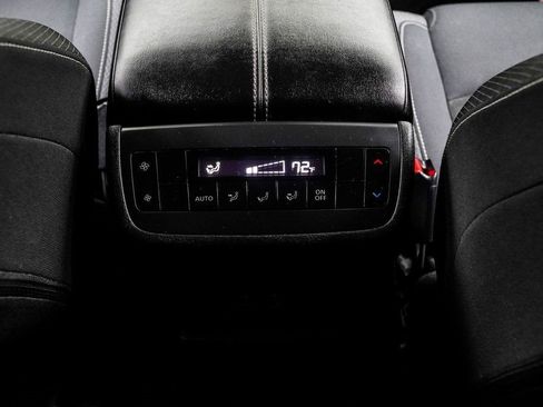 Used 2025 Nissan Pathfinder SV AWD/4WD image 20