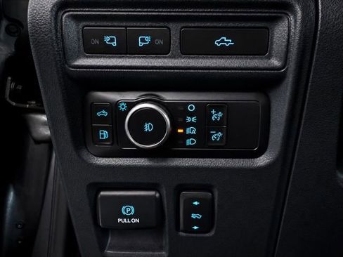 Used 2022 Ford F150 Lariat w/ Equipment Group 502A High AWD/4WD image 49