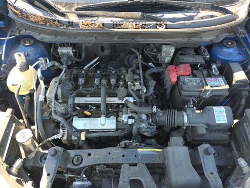 Used 2021 Nissan Kicks SV image 16