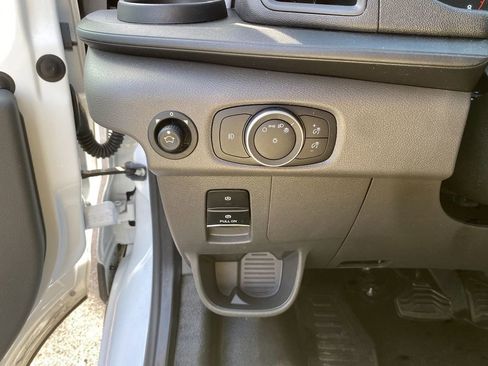 Used 2024 Ford Transit 250 Low Roof w/ Exterior Upgrade Package RWD image 14