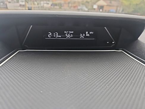 Used 2023 Subaru Crosstrek 2.0i image 26