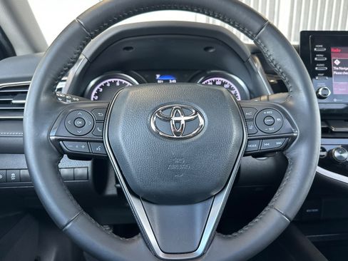 Used 2023 Toyota Camry SE w/ Convenience Package FWD image 21