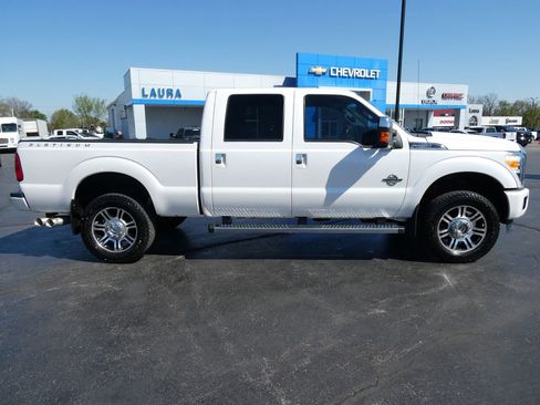 Used 2016 Ford F250 Platinum w/ FX4 Off-Road Package image 4