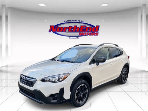 Used 2022 Subaru Crosstrek 2.0i image 3
