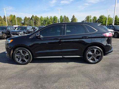 Certified 2023 Ford Edge ST AWD/4WD image 2