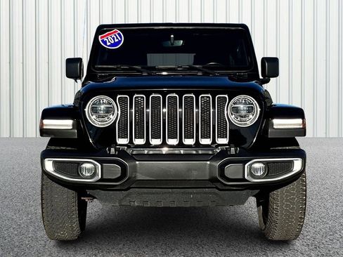 Used 2021 Jeep Wrangler Unlimited Sahara w/ Uconnect 4C Nav & Sound Group AWD/4WD image 2