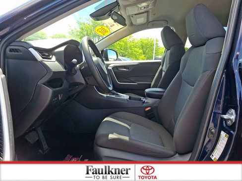 Certified 2025 Toyota RAV4 XLE AWD/4WD image 13