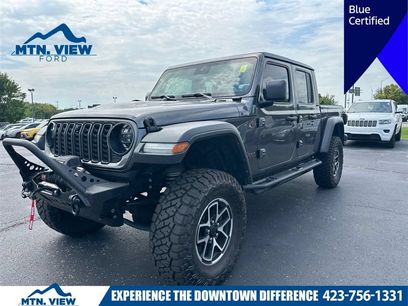 Used 2024 Jeep Gladiator Rubicon w/ Technology Group