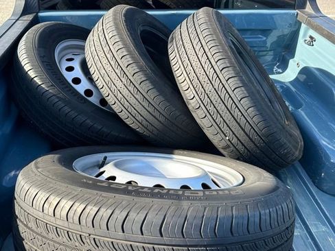 Used 2022 Ford Maverick XL w/ Equipment Group 100A Standard image 12