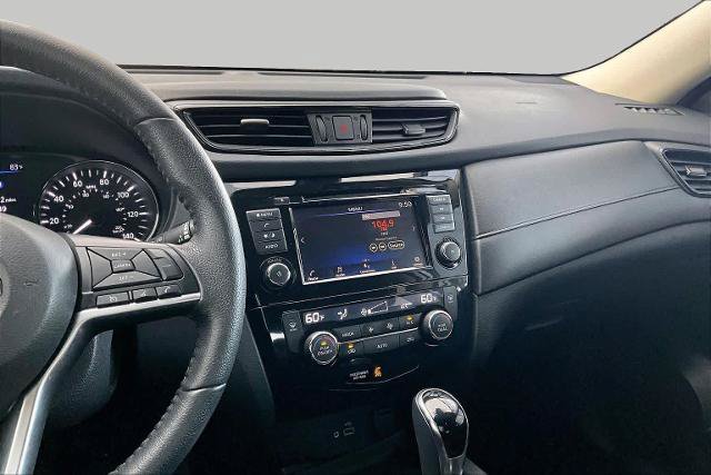 Certified 2020 Nissan Rogue SV FWD image 7