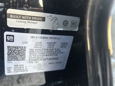 New 2026 Chevrolet Traverse Z71 w/ LPO, Floor Liner Package image 35