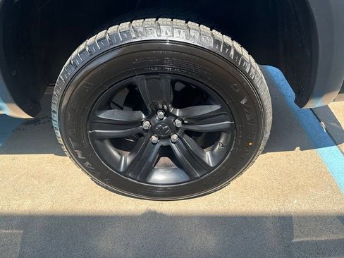 Used 2021 RAM 1500 Warlock w/ Electronics Group AWD/4WD image 6