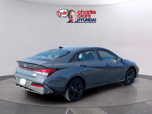 New 2026 Hyundai Elantra Sport FWD image 5