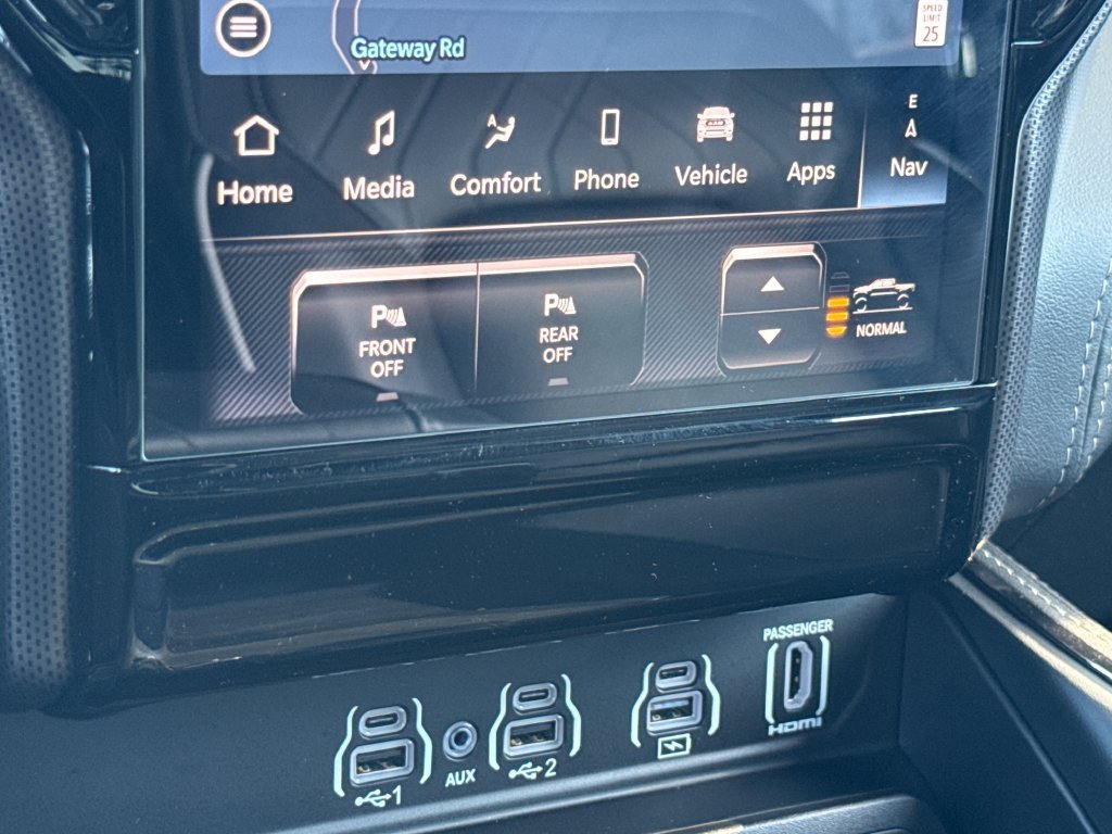 Used 2025 RAM 1500 Limited AWD/4WD image 24