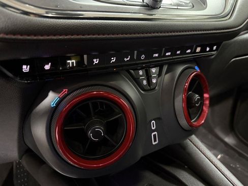 Used 2021 Chevrolet Blazer RS w/ Enhanced Convenience Package AWD/4WD image 23