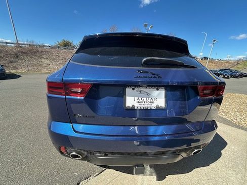 Certified 2021 Jaguar E-PACE SE image 4