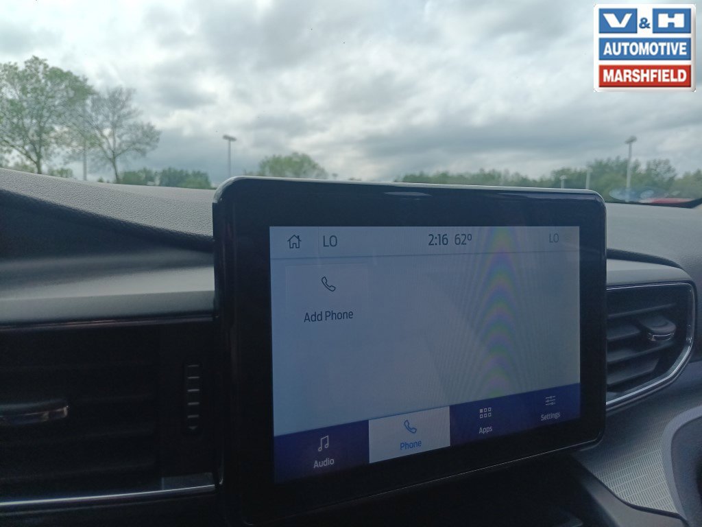Used 2020 Ford Explorer XLT w/ Equipment Group 202A AWD/4WD image 6