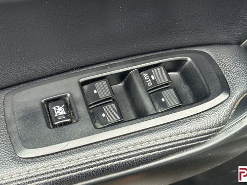 Used 2022 Ford Ranger Lariat w/ Trailer Tow Package image 12