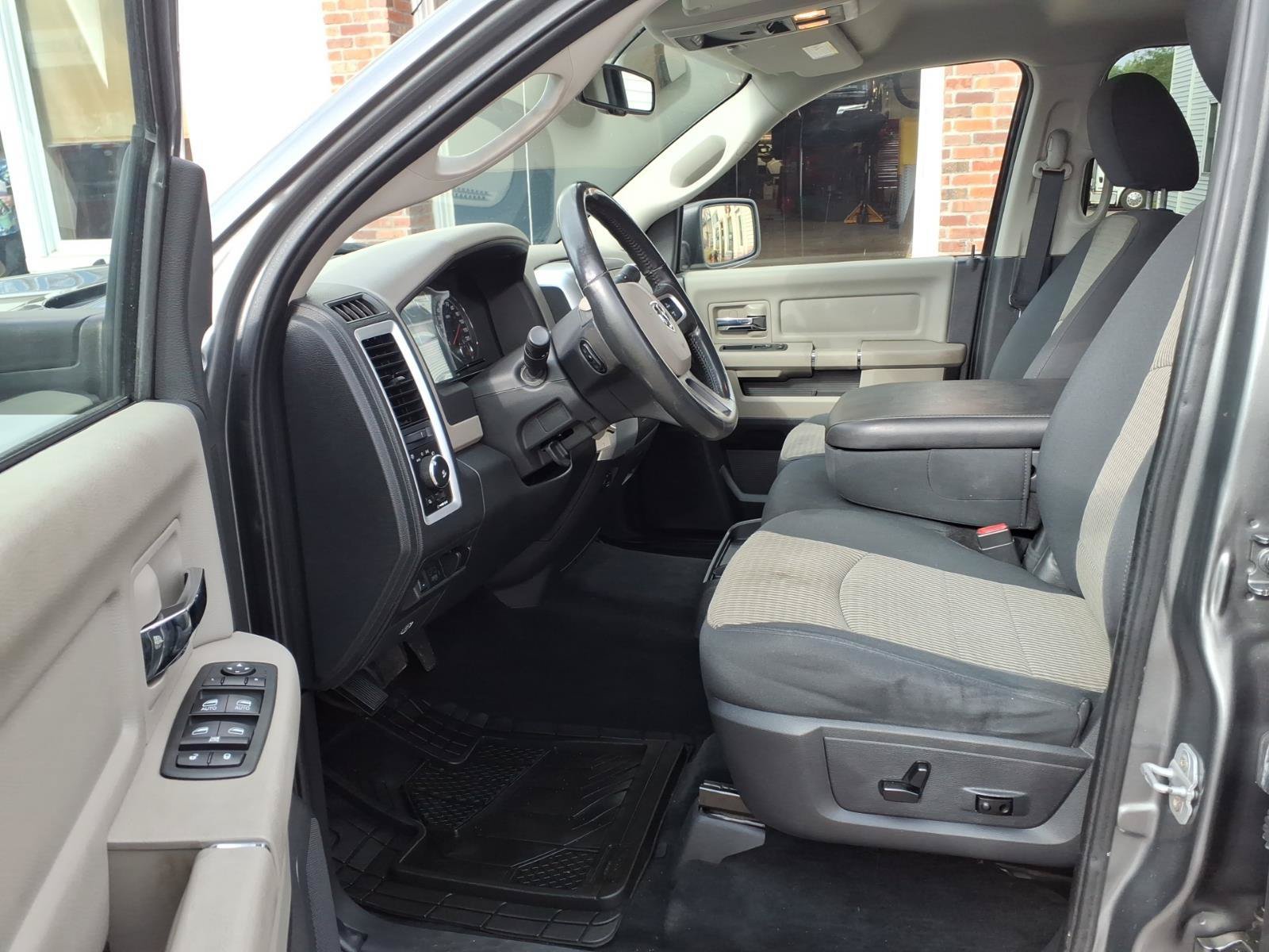 Used 2011 RAM 1500 Big Horn AWD/4WD image 9
