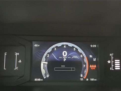 Certified 2024 Toyota Tacoma SR5 image 25