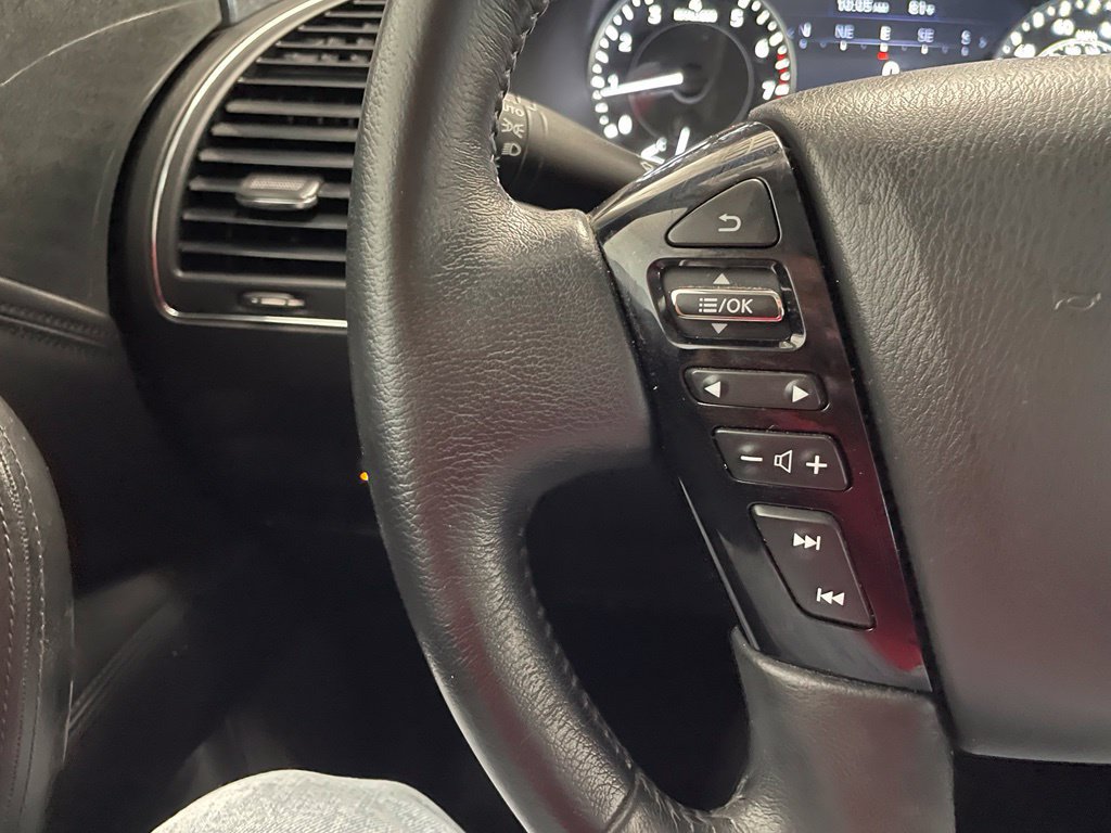 Certified 2022 Nissan Armada SV RWD image 12