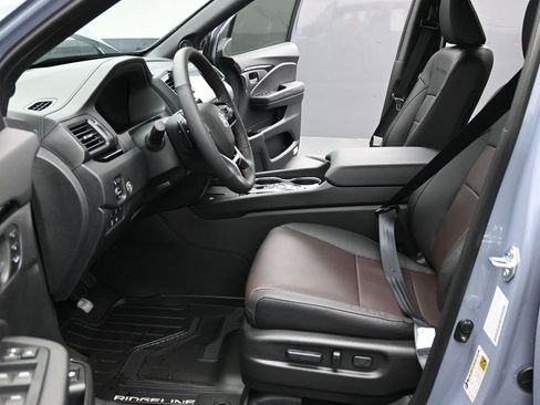 Used 2026 Honda Ridgeline Black Edition image 14