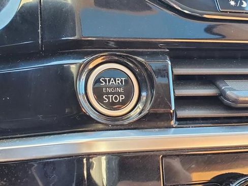 Used 2023 Nissan Pathfinder Platinum w/ Cargo Package image 36