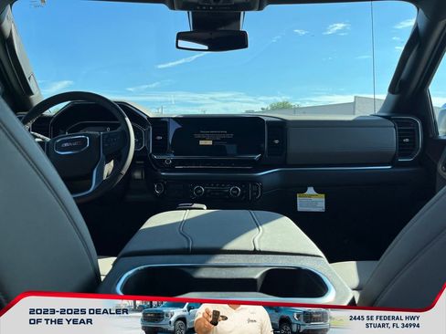 New 2026 GMC Sierra 1500 SLT w/ SLT Premium Plus Package image 15