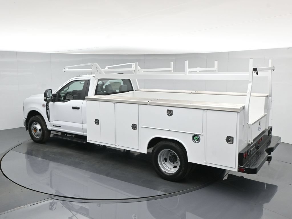 New 2025 Ford F350 XL w/ XL Chrome Package RWD image 47