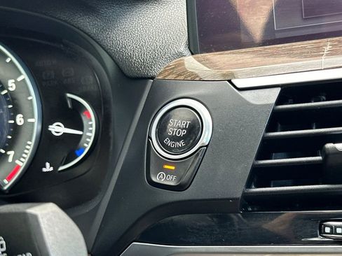 Used 2018 BMW X3 xDrive30i AWD/4WD image 25