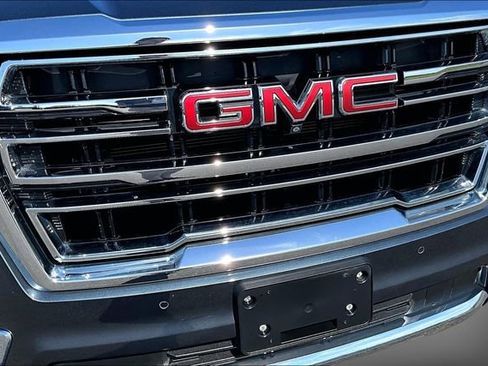 Used 2021 GMC Yukon SLT w/ SLT Premium Package AWD/4WD image 29