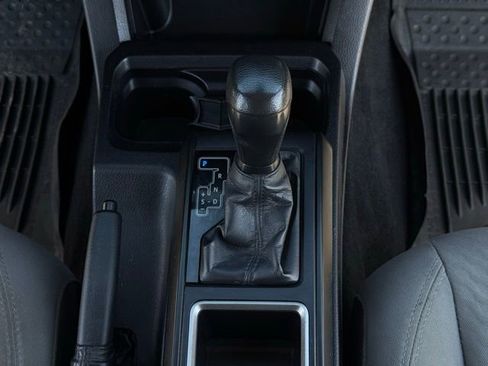 Used 2020 Toyota Tacoma SR image 23