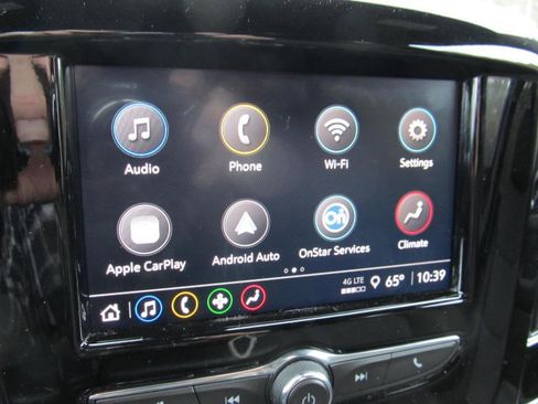 Used 2023 Chevrolet Traverse LT image 57