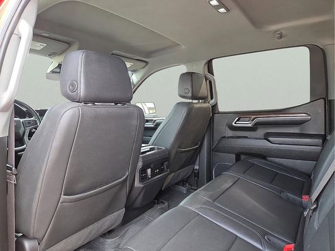 Used 2024 Chevrolet Silverado 1500 LT Trail Boss w/ Convenience Package II image 13