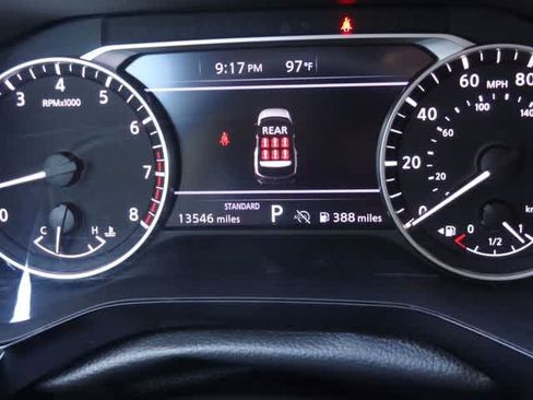 Used 2025 Nissan Pathfinder SV FWD image 25